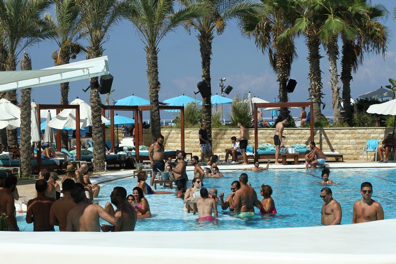 Latino Waves at Riviera
